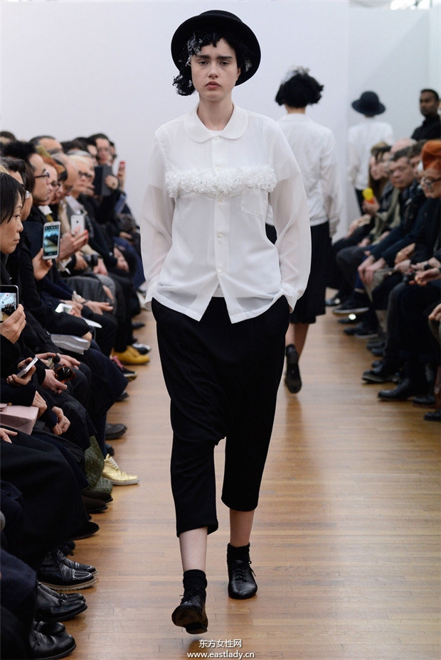 Comme des Gar&ccedil;ons巴黎时装周2014秋冬新品发布