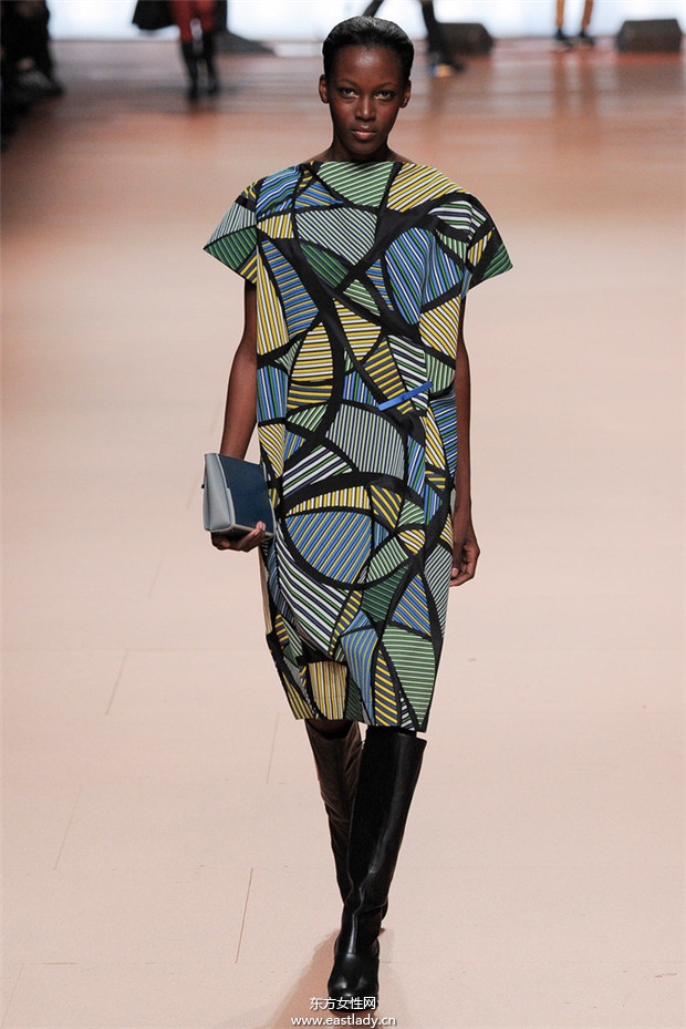Issey Miyake巴黎时装周2014秋冬新品发布