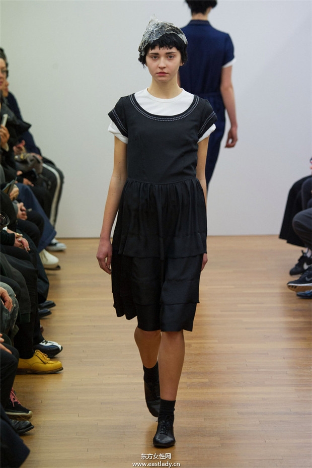 Comme des Gar&ccedil;ons巴黎时装周2014秋冬新品发布