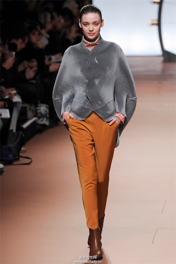 Issey Miyake巴黎时装周2014秋冬新品发布