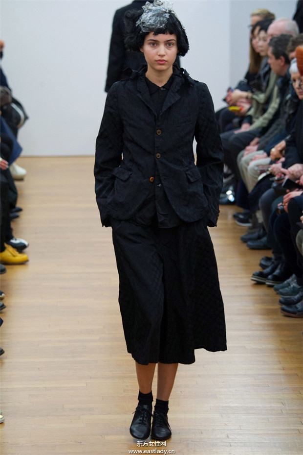 Comme des Gar&ccedil;ons巴黎时装周2014秋冬新品发布