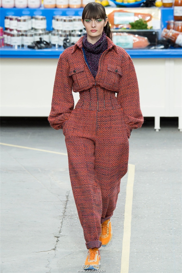 Chanel(香奈儿)巴黎时装周2014秋冬新品发布