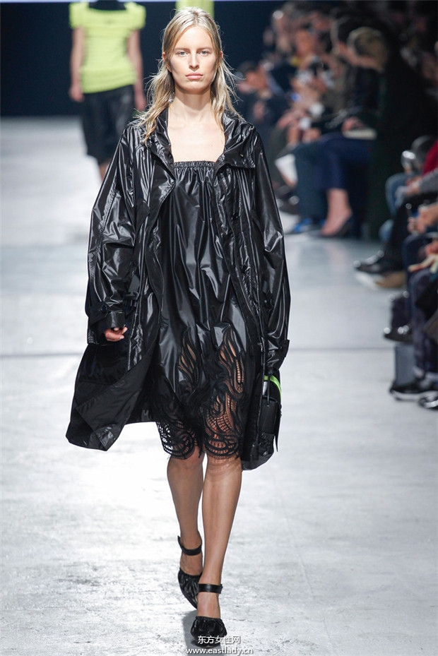Christopher Kane伦敦时装周2014秋冬新品发布