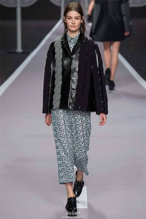 Viktor & Rolf巴黎时装周2014秋冬新品发布