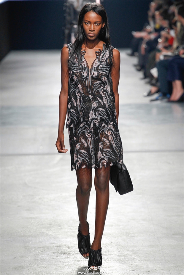 Christopher Kane伦敦时装周2014秋冬新品发布