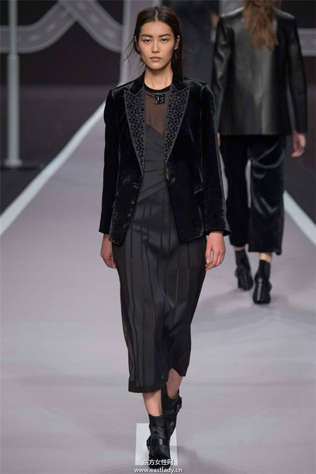 Viktor & Rolf巴黎时装周2014秋冬新品发布