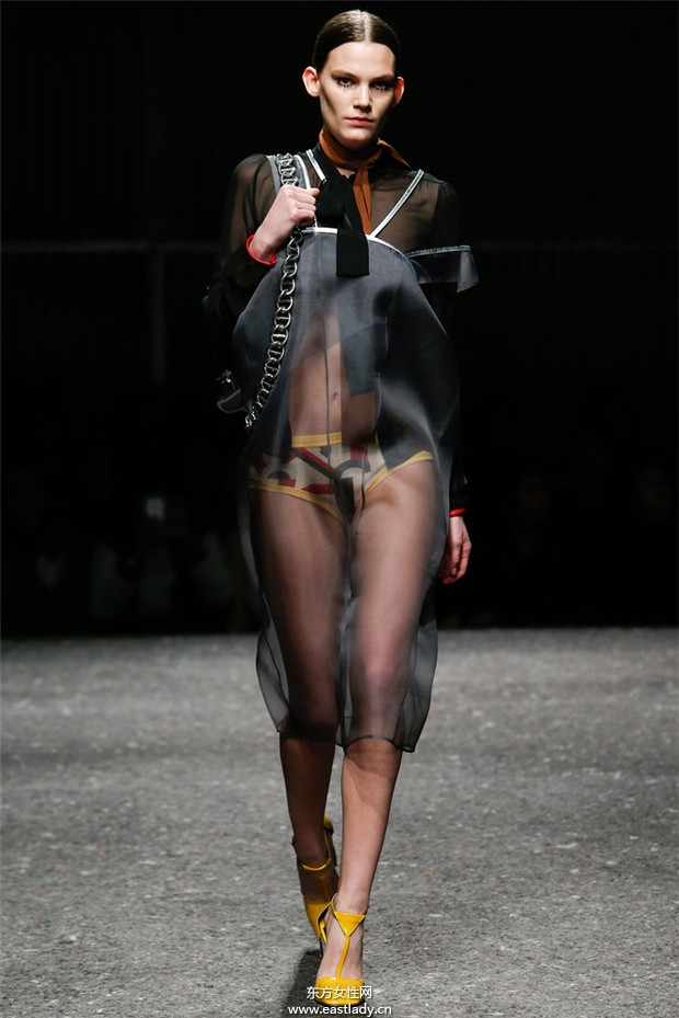 Prada米兰时装周2014秋冬新品发布