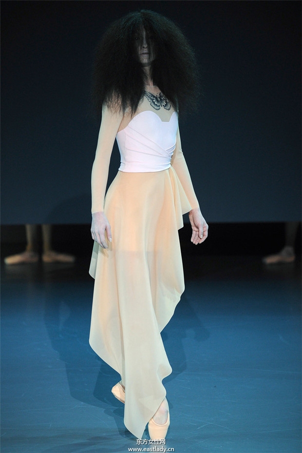 Viktor & Rolf 2014巴黎春夏高级定制时装秀