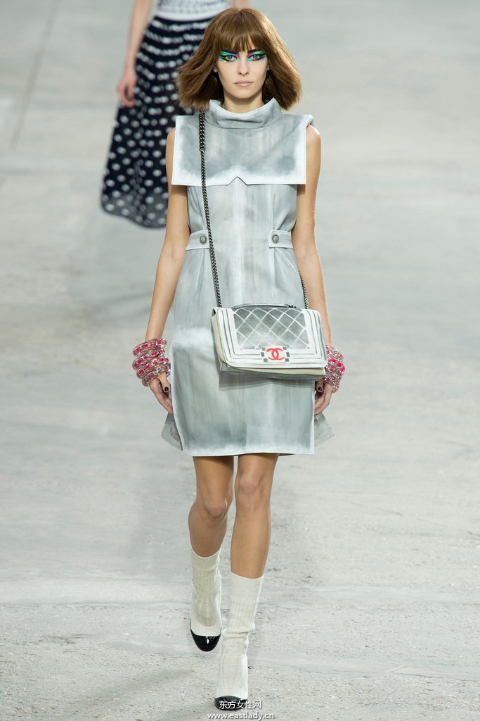 Chanel（香奈儿）巴黎2014春夏流行服饰时尚大片