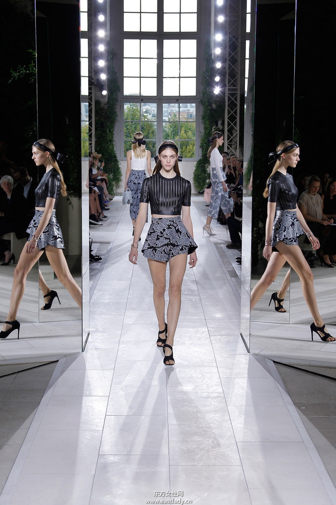 Balenciaga(巴黎世家)2014春夏流行服饰时尚大片