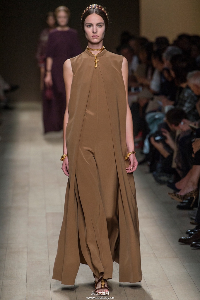 Valentino（华伦天奴）巴黎2014春夏流行服饰时尚大片