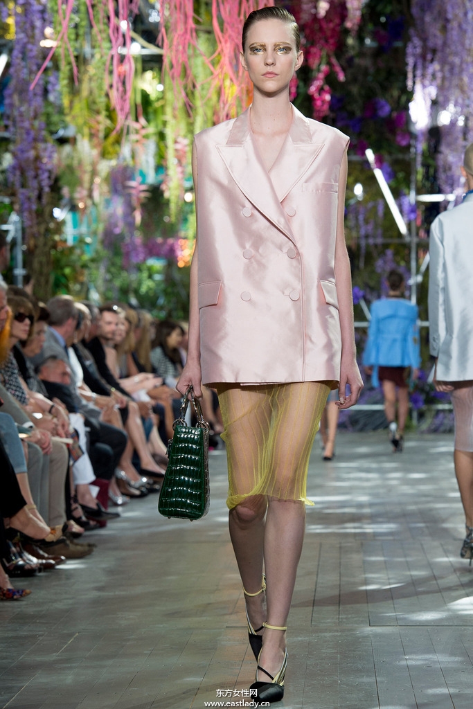 Christina Dior（克里斯汀·迪奥）2014春夏流行服饰时尚大片