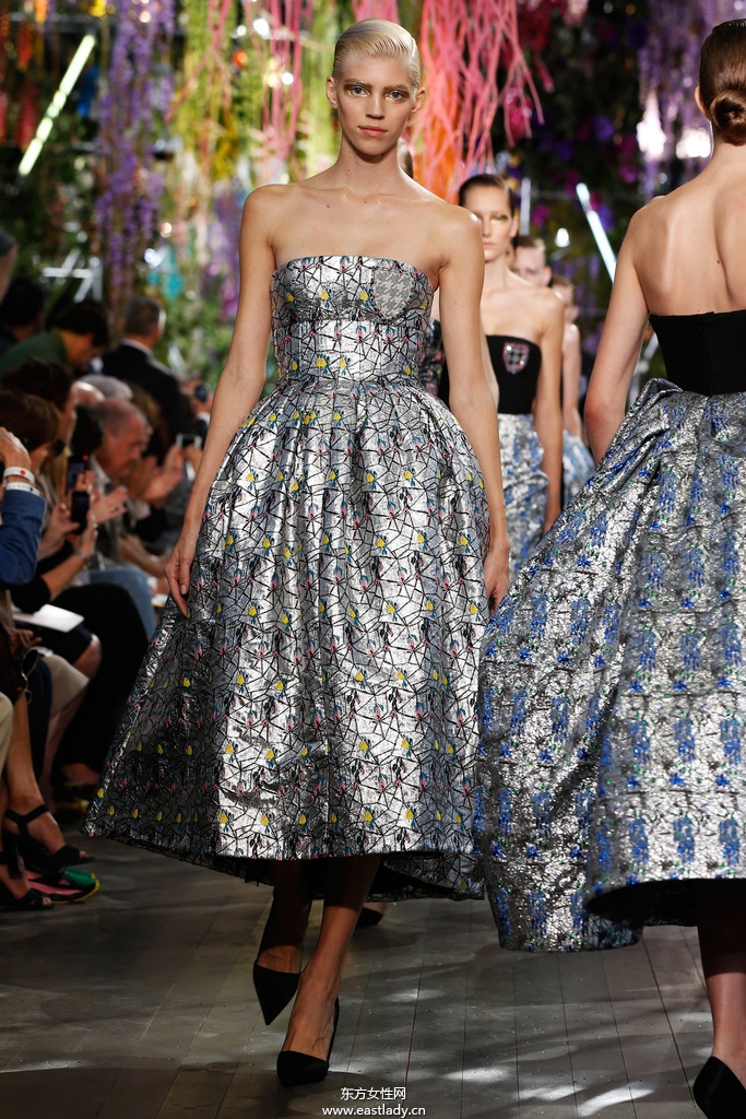 Christina Dior（克里斯汀·迪奥）2014春夏流行服饰时尚大片