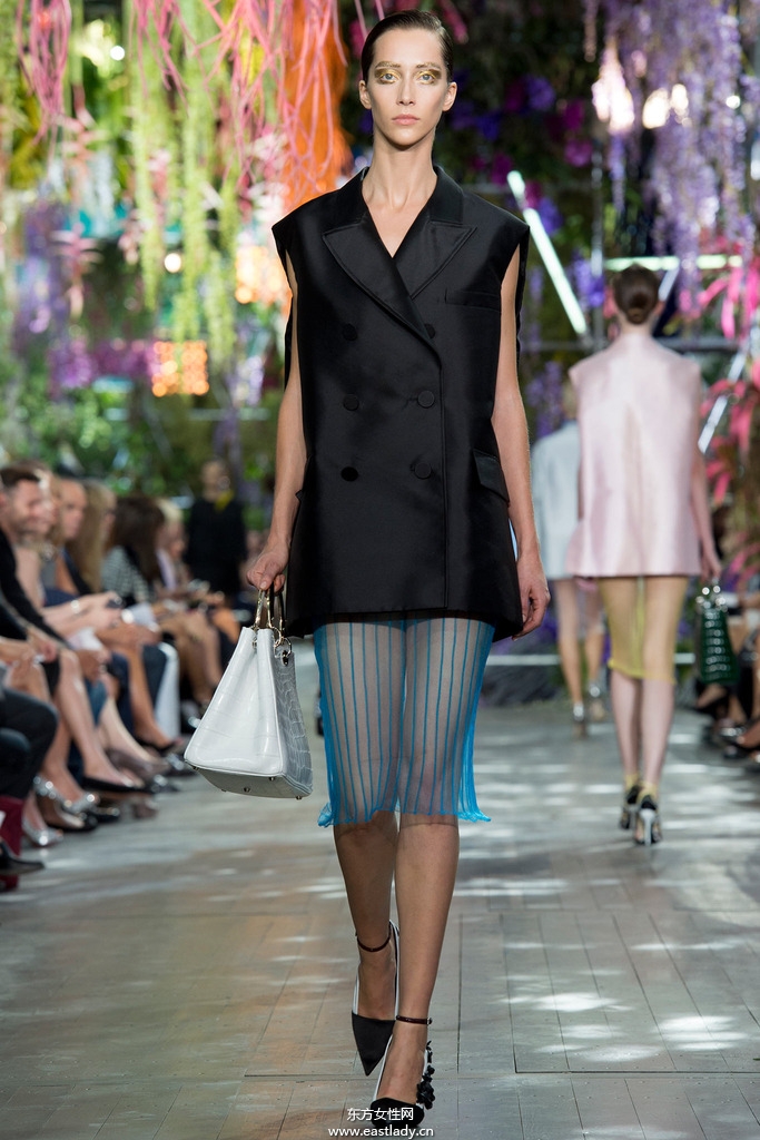 Christina Dior（克里斯汀·迪奥）2014春夏流行服饰时尚大片