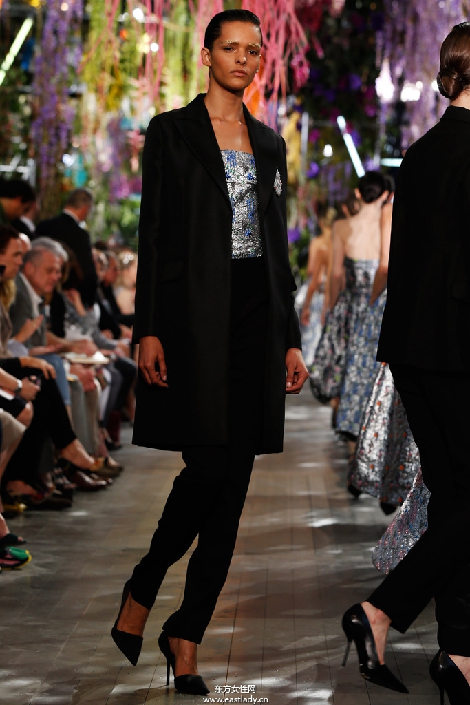 Christina Dior（克里斯汀·迪奥）2014春夏流行服饰时尚大片