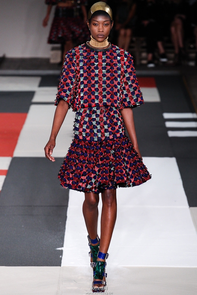 Alexander McQueen 2014春夏流行服饰时尚大片