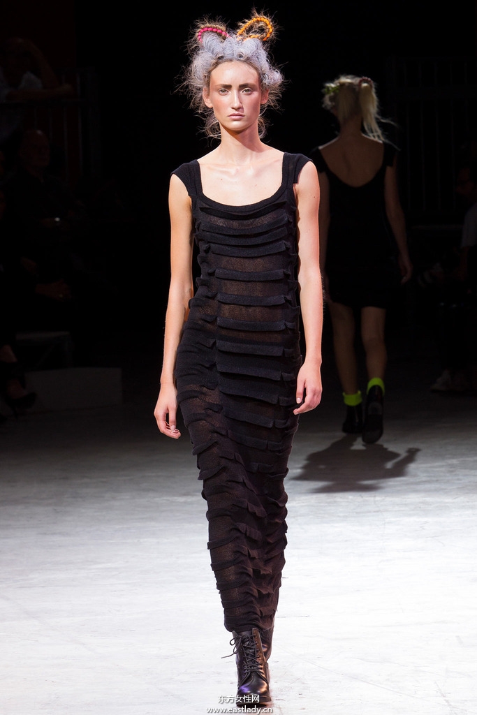 Yohji Yamamoto(山本耀司)2014春夏流行服饰时尚大片