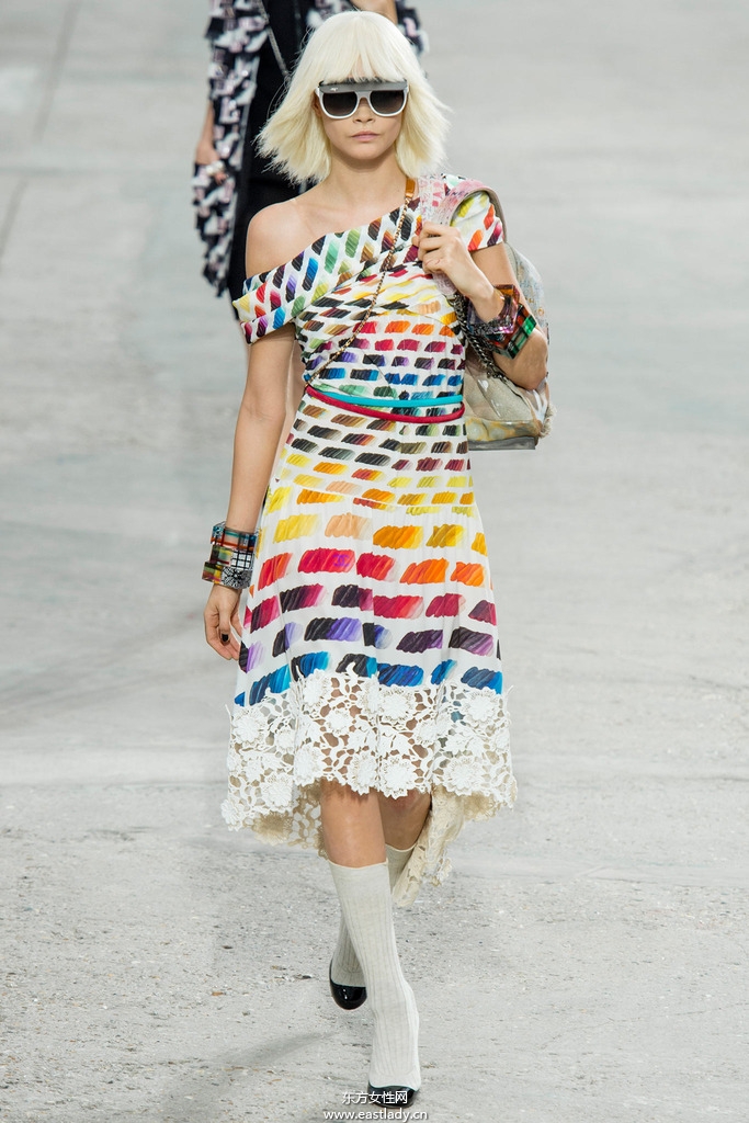 Chanel（香奈儿）巴黎2014春夏流行服饰时尚大片