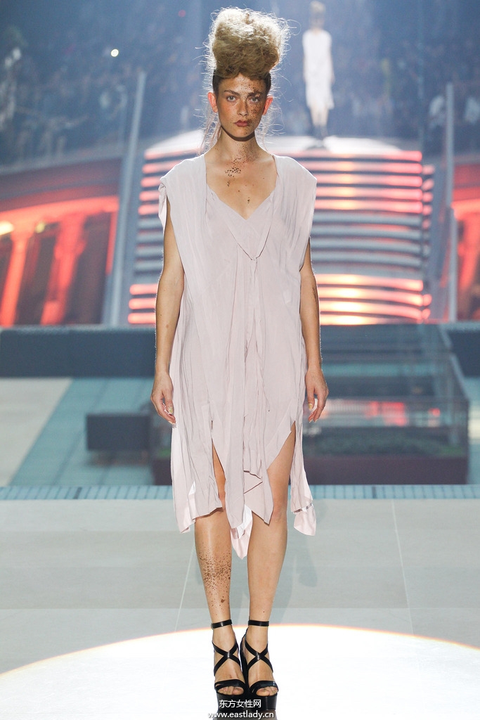 Vivienne Westwood 2014春夏流行服饰时尚大片