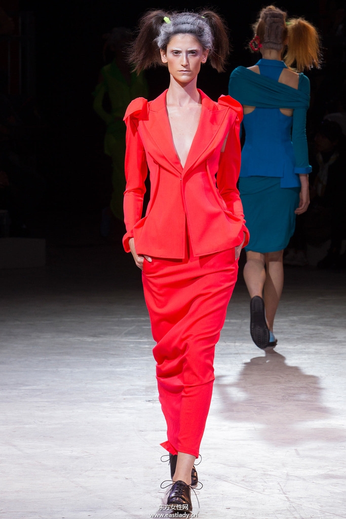 Yohji Yamamoto(山本耀司)2014春夏流行服饰时尚大片