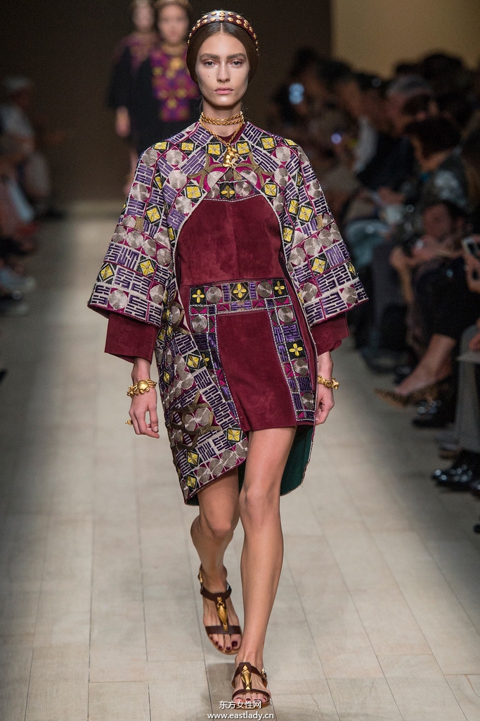 Valentino（华伦天奴）巴黎2014春夏流行服饰时尚大片