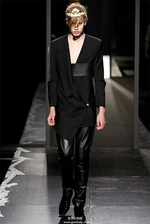 Versus 2014服装度假系列鉴赏