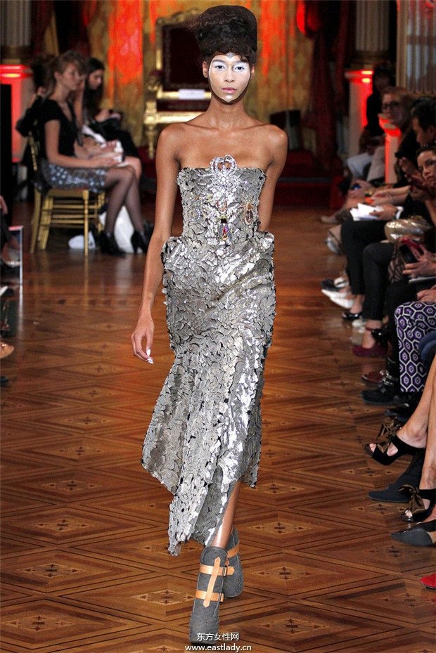 Vivienne Westwood 2013春夏服装时尚大片