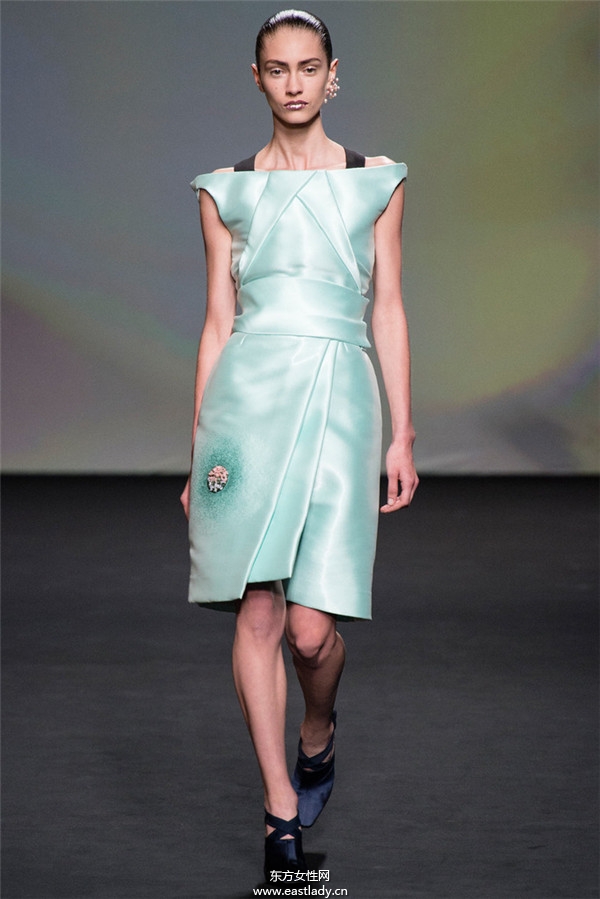 Christian Dior 2013秋冬服装新品发布