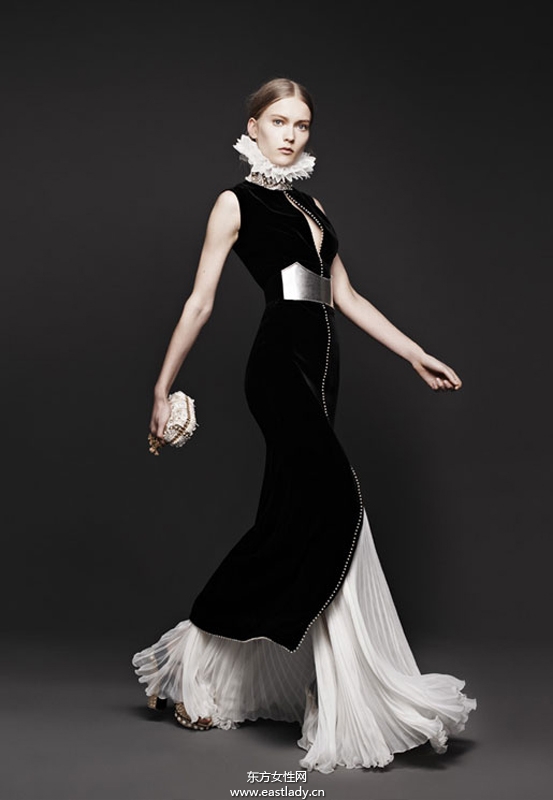Alexander McQueen 2013秋冬服装新品发布