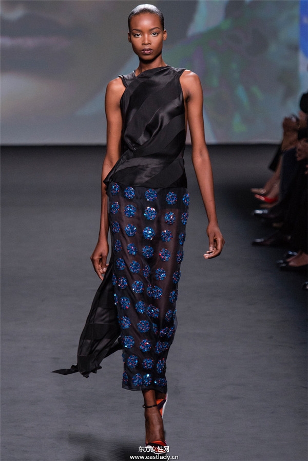 Christian Dior 2013秋冬服装新品发布