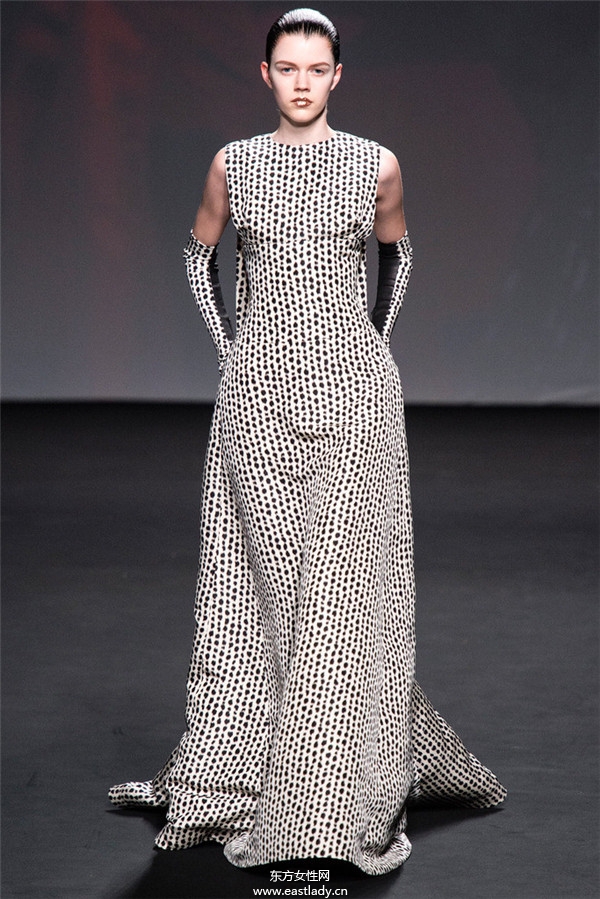 Christian Dior 2013秋冬服装新品发布