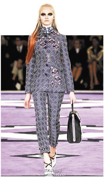 Miuccia Prada2013春夏女裝系列复古与经典并存