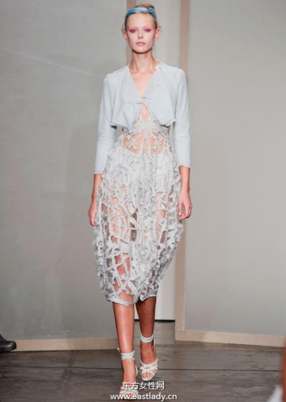 若隐若现透视装瞬间秒杀全场