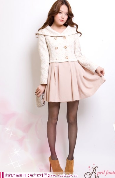 新款女装双排扣风衣 让你如此的与众不同