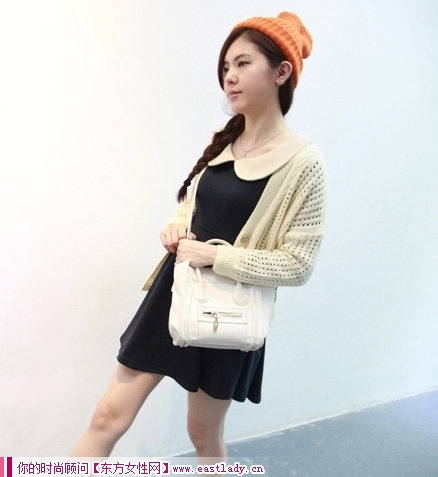 轻松搭配 镂空长袖针织衫旋风来袭
