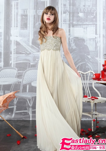 2012早秋系列复古浪漫情调展现迷人穿着态度