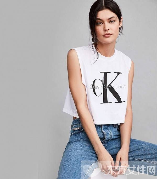 即便不是90后 一样要将90年代风格扮起来