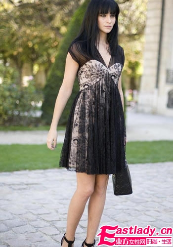 2012早春时装新时尚 最爱低调舒适西装