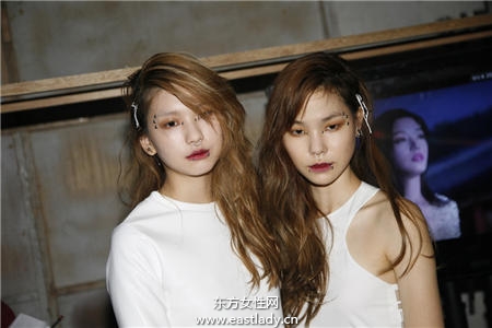 韩骨感绝美超模私服穿搭术 个性十足