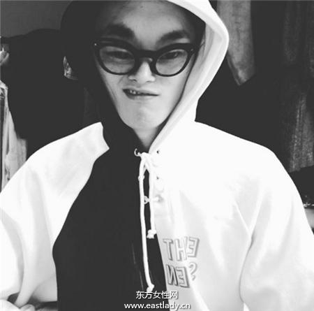 韩模金元中又帅又有才 设计服装品牌87mm