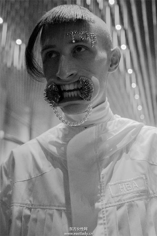 怪 怪 怪 2015年纽约时尚周的诡异T台造型