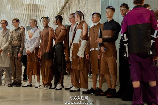 怪 怪 怪 2015年纽约时尚周的诡异T台造型