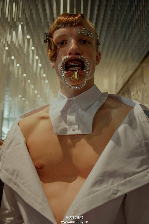 怪 怪 怪 2015年纽约时尚周的诡异T台造型