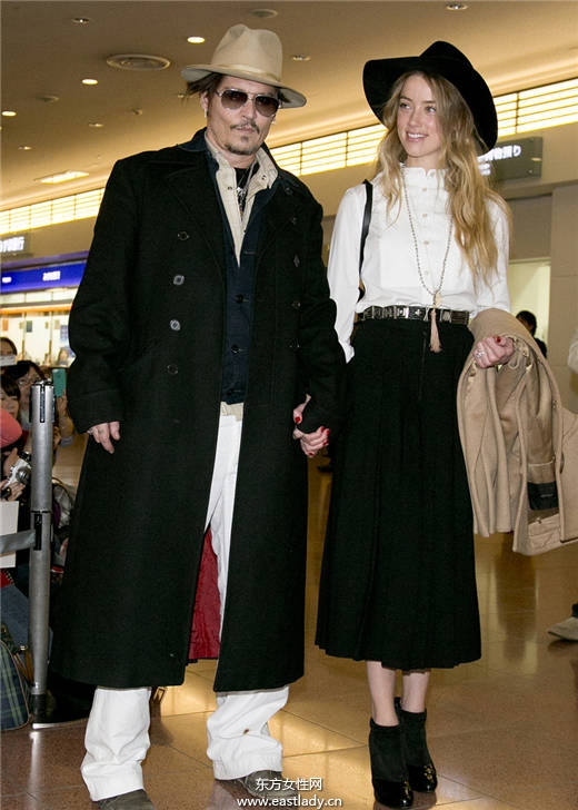 七夕情人节该怎么穿才好看 跟贝克汉姆夫妇这样穿