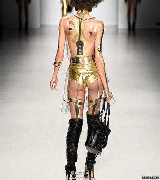 怪 怪 怪 2015年纽约时尚周的诡异T台造型