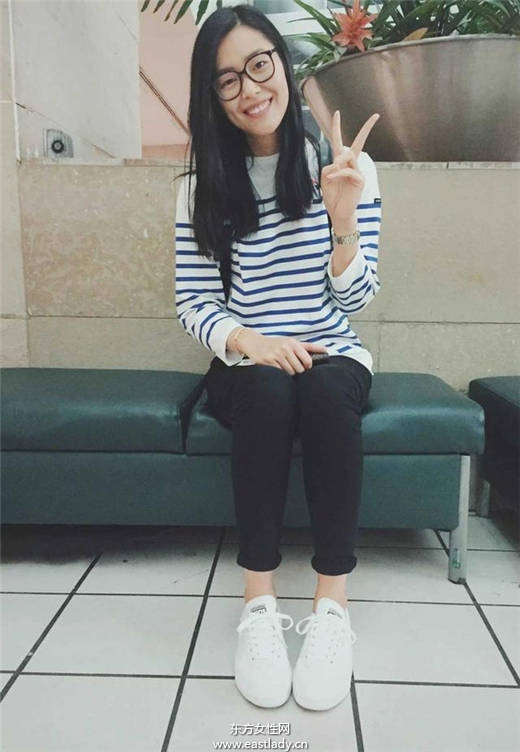 穿衣搭配超简单 学刘雯穿衣诱欧巴