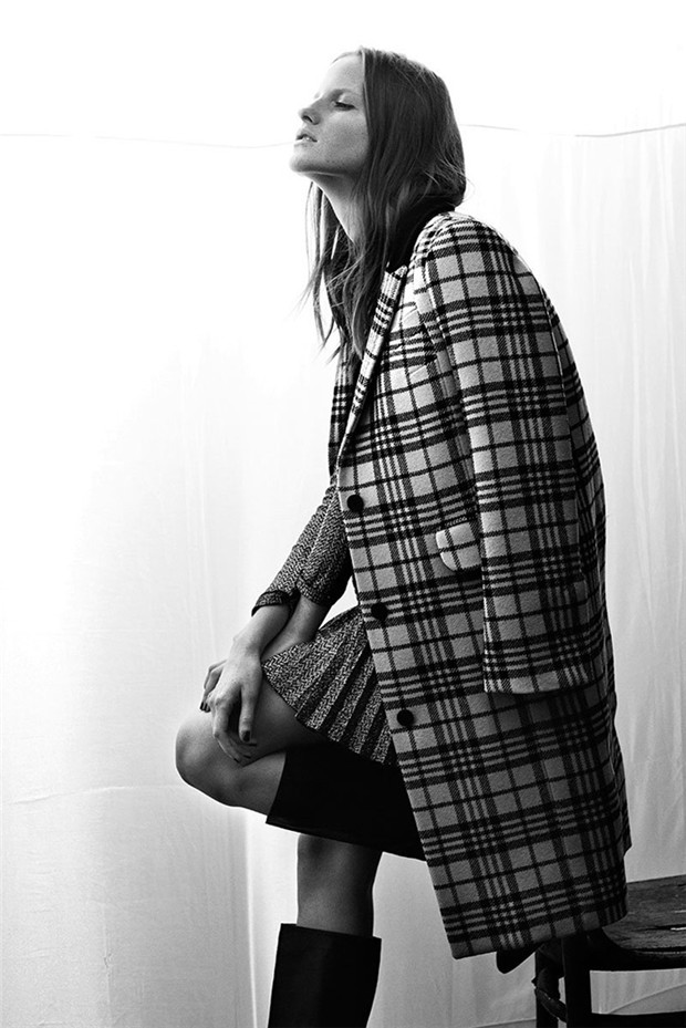 Magdalena Jasek《Elle》2014年12月波兰版