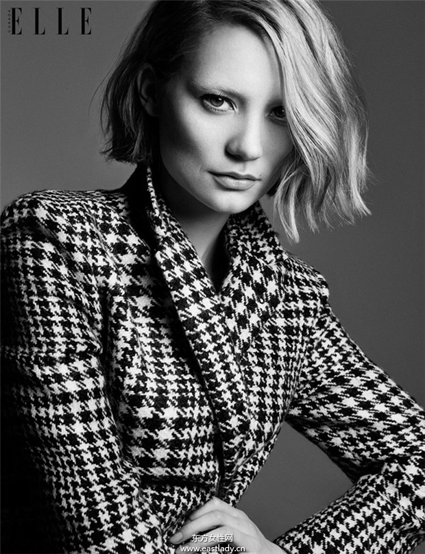 Mia Wasikowska《Elle》2014年9月加拿大版