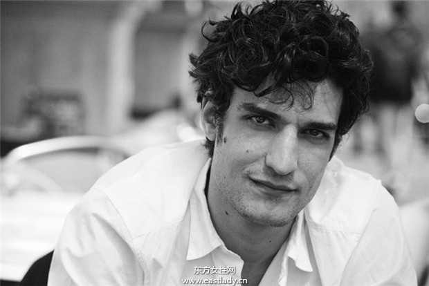 Caroline Trentini《Vogue》2014年6月美国版