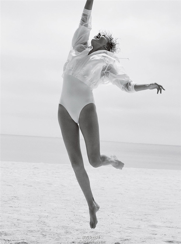 Charlize Theron《Vogue》2014年6月美国版